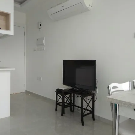 Апартаменты Luxury Three Bedrooms In Amazing Alsancak Place