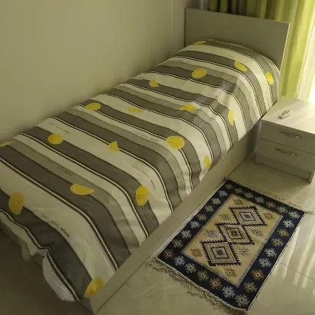 アパート Luxury Three Bedrooms In Amazing Alsancak Place *